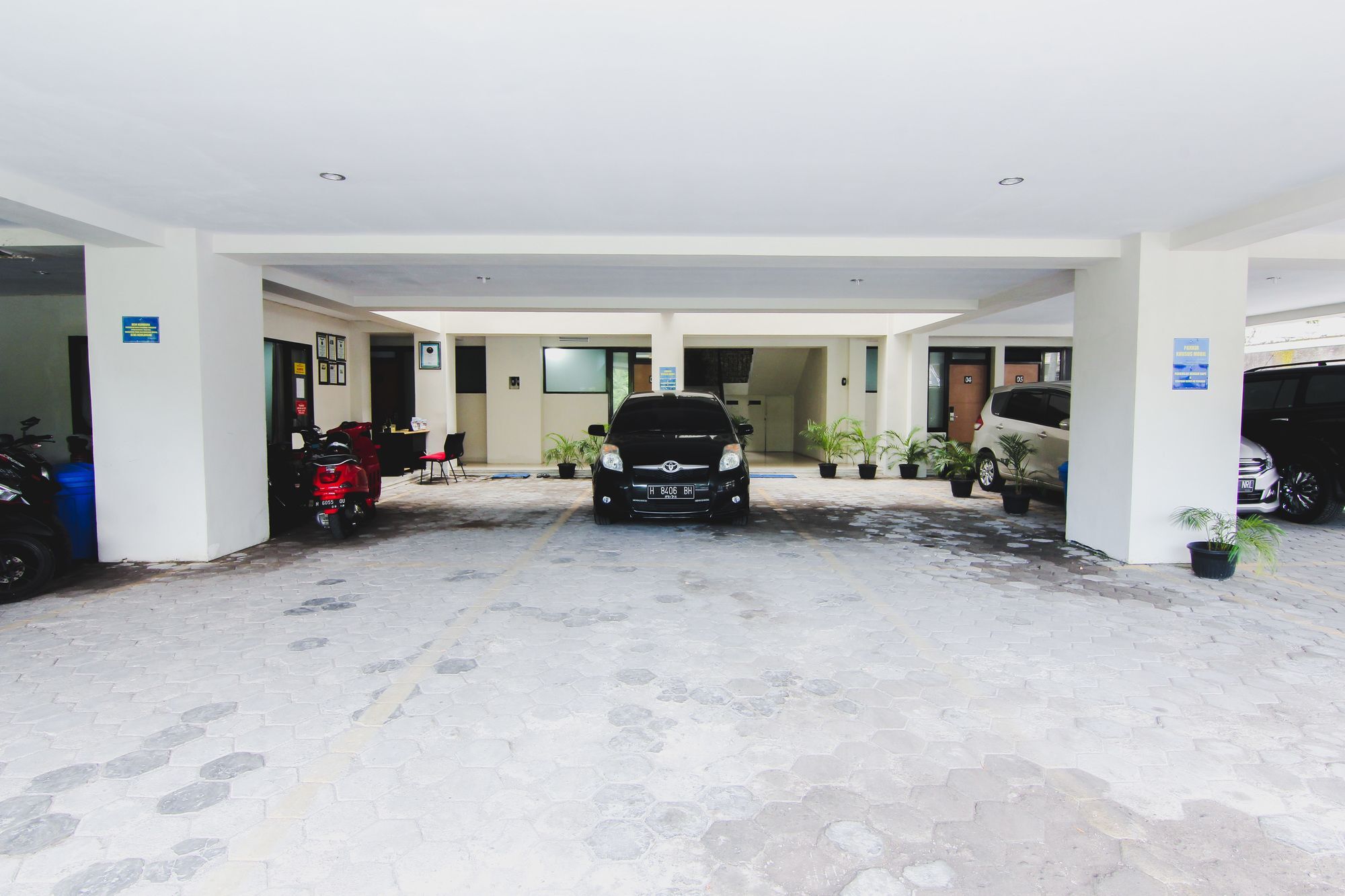 D'Paragon Seturan 3 Maguwo Esterno foto